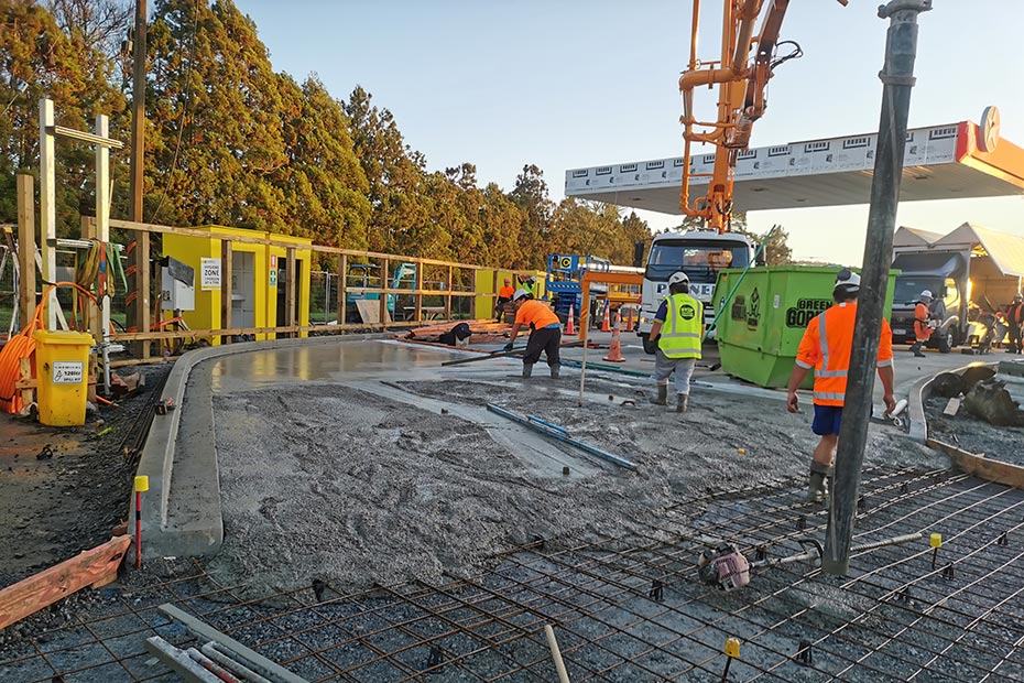 concrete pour at caltex riverhead