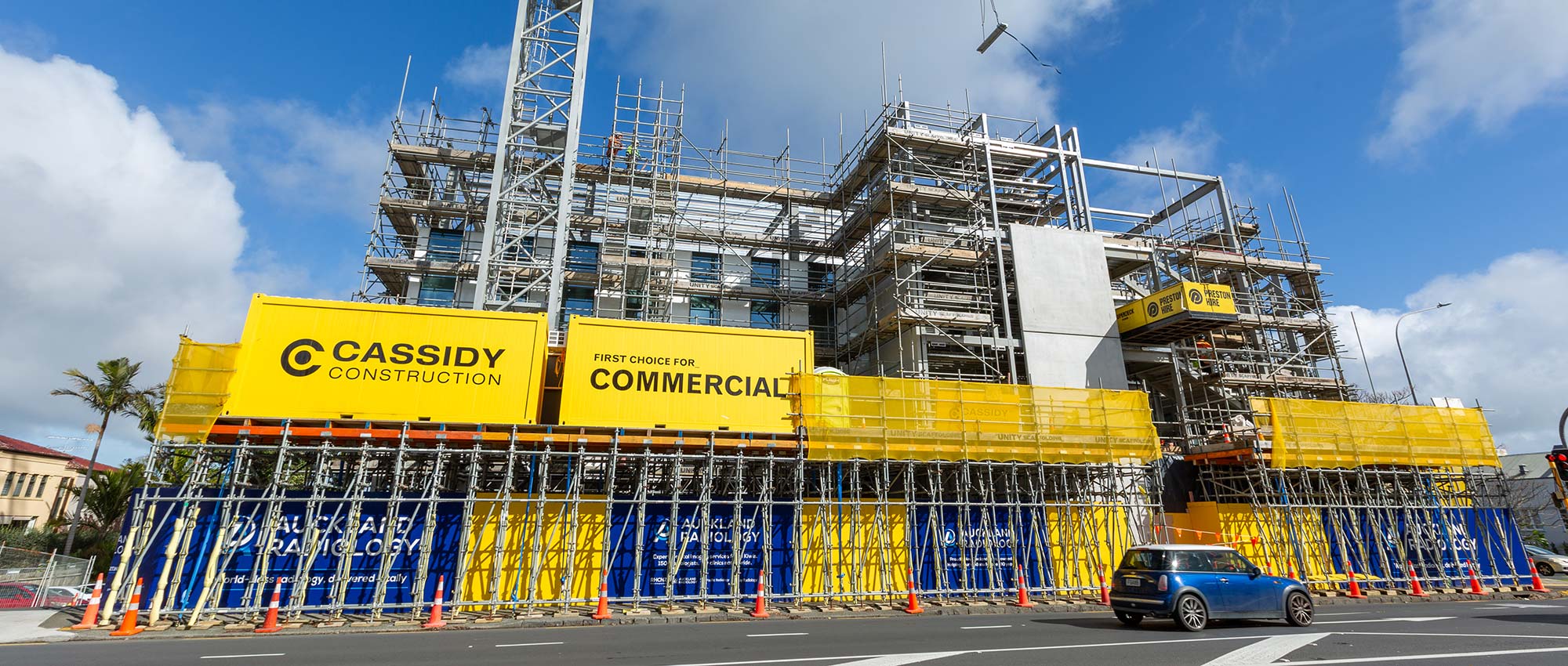 99 remuera road under construction with site hoardings
