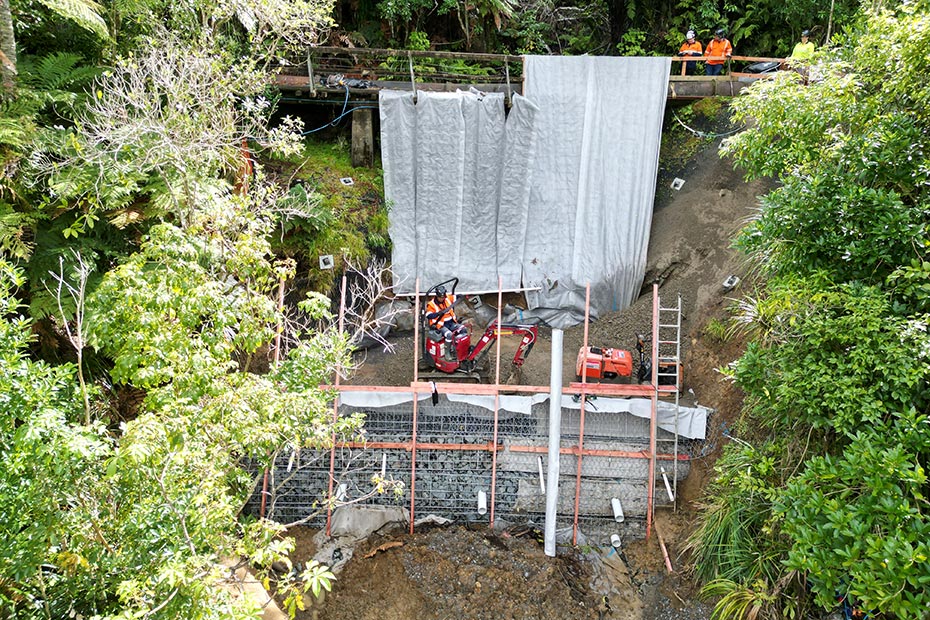 retaining wall structure at western headworks landslip remediation site